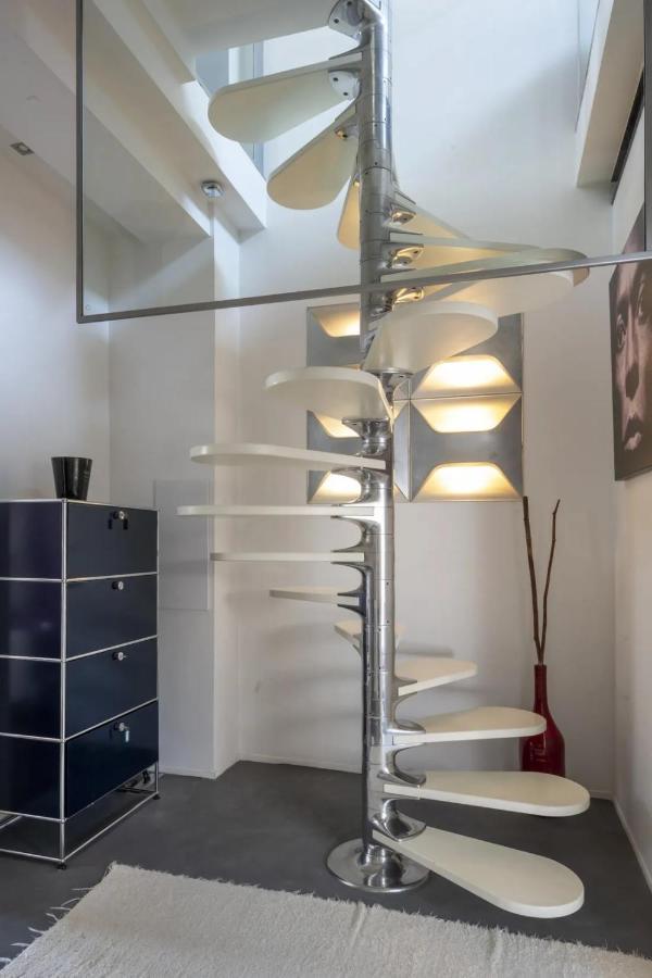 Charming Parisian With A Stunning Terrace Holiday home Paris